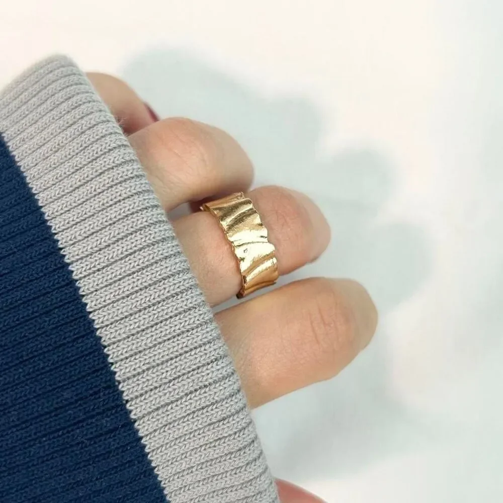 Vintage Inspired Luxury Gold Ring